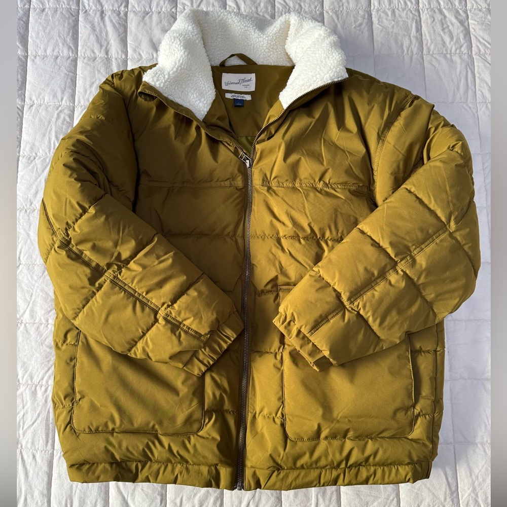 Universal Thread Puffer Jacket